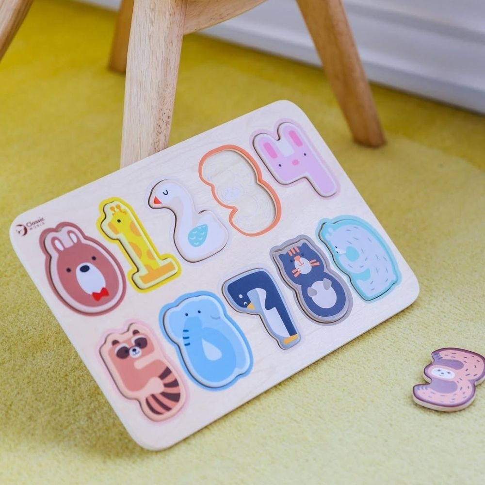 Classic World - Wooden Numbers Puzzle - Animals - 11pcs - Image 2