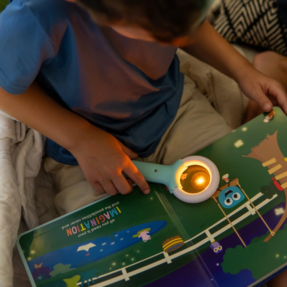 Glo Pals - Light Up Book - Blairs Backyard of Big Ideas - Image 9