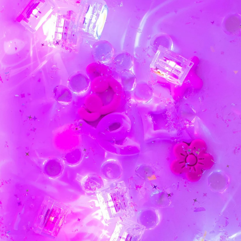 Glo Pals - Water Activated Light-Up Sensory Toys - Princess Ida (4 Pack) - Image 4