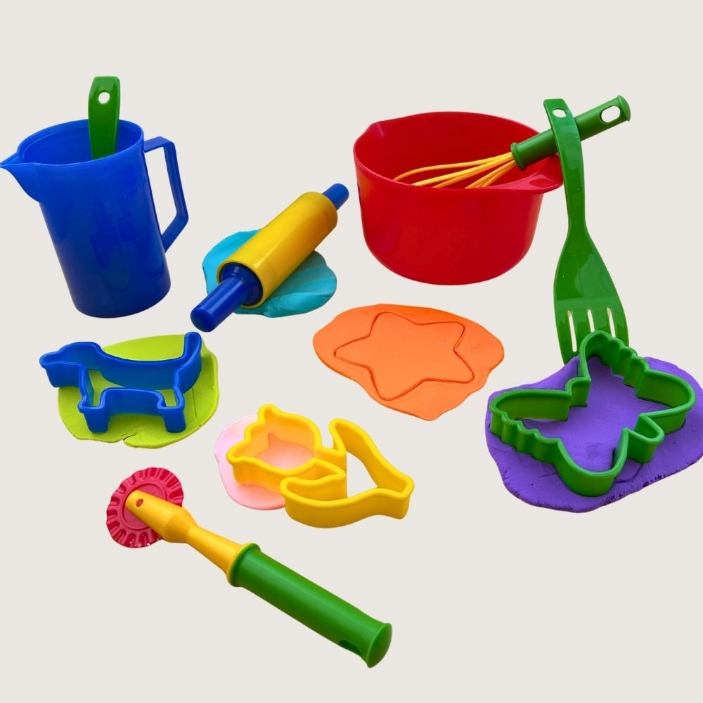 Greenbean - Baking & Cookie Cutter Set 15pcs - Image 4