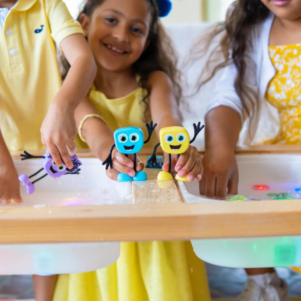 Glo Pals - Water Activated Light-Up Sensory Toys - Blair - Image 8
