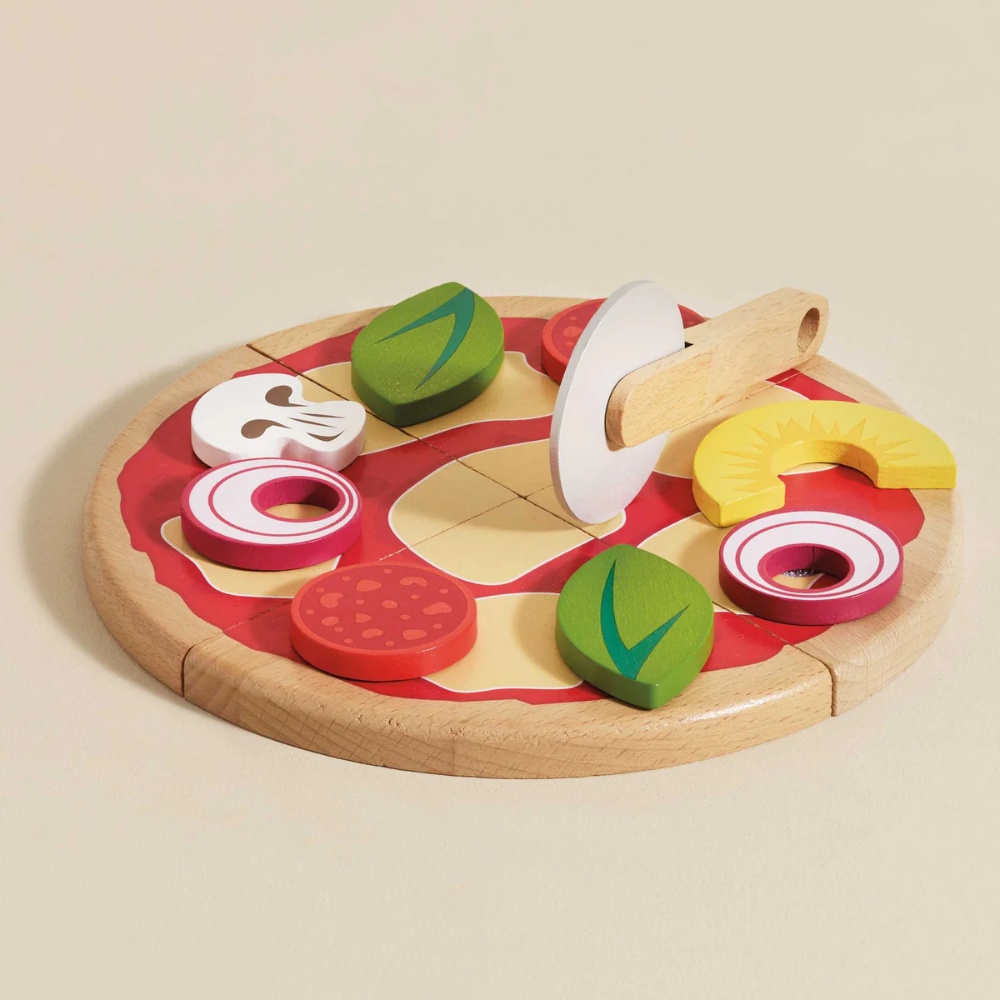 Le Toy Van - Wooden Pizza & Toppings with Slice Cutter - 13pcs - Image 3