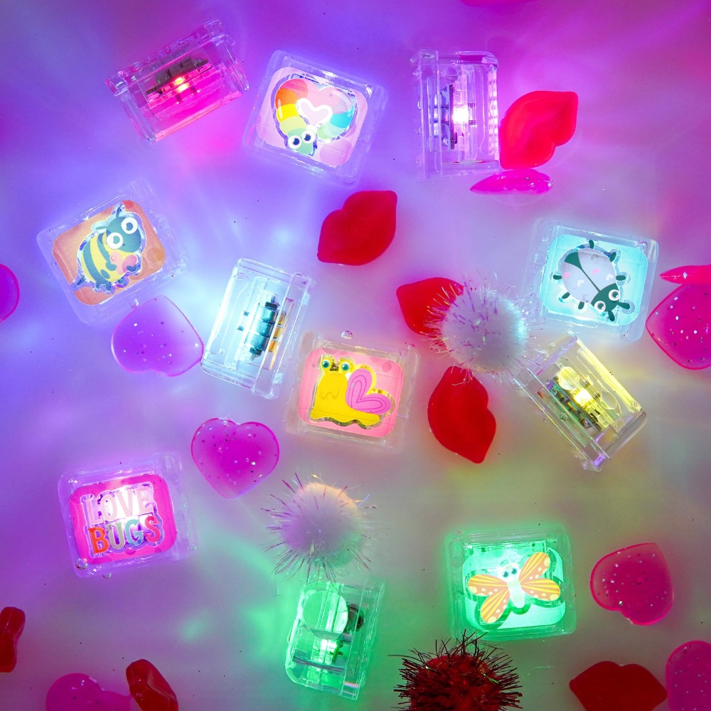 Glo Pals - Water Activated Light-Up Sensory Toys - Love Bugs (6 Pack) - Image 6