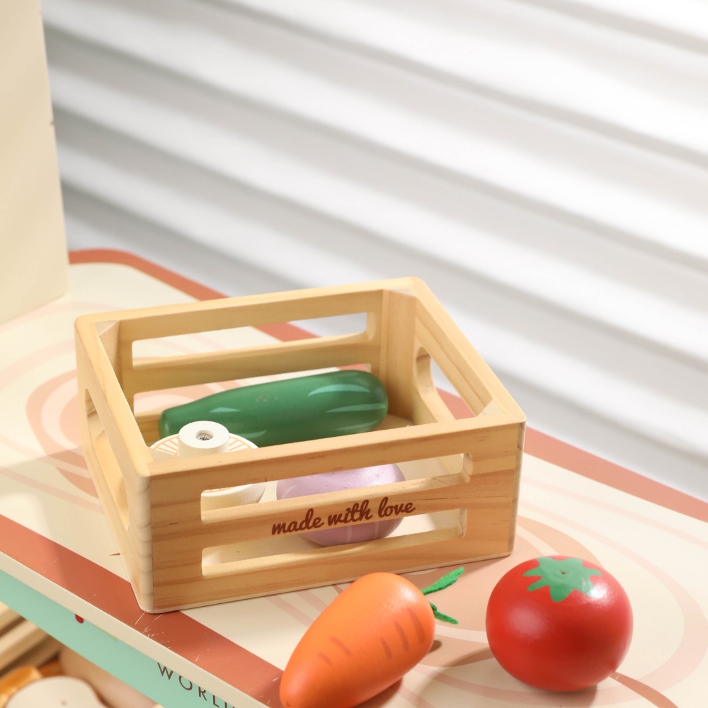 Classic World - Pretend & Play - Vegetable Basket - Image 5