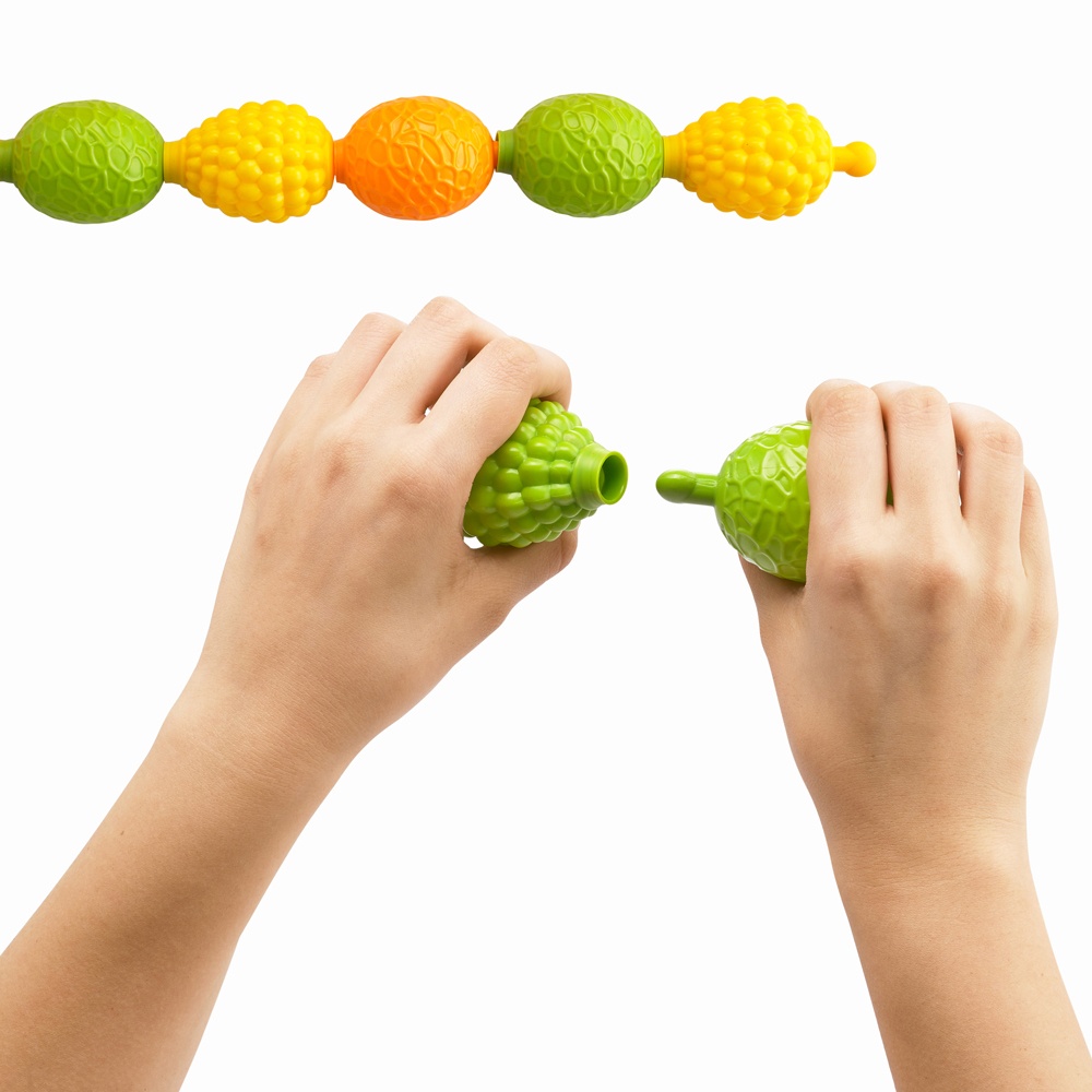 EDX Education - Linking Fruits - 3 Colours & 3 Tactile Surfaces - Activity Guide - 18pcs - Image 3