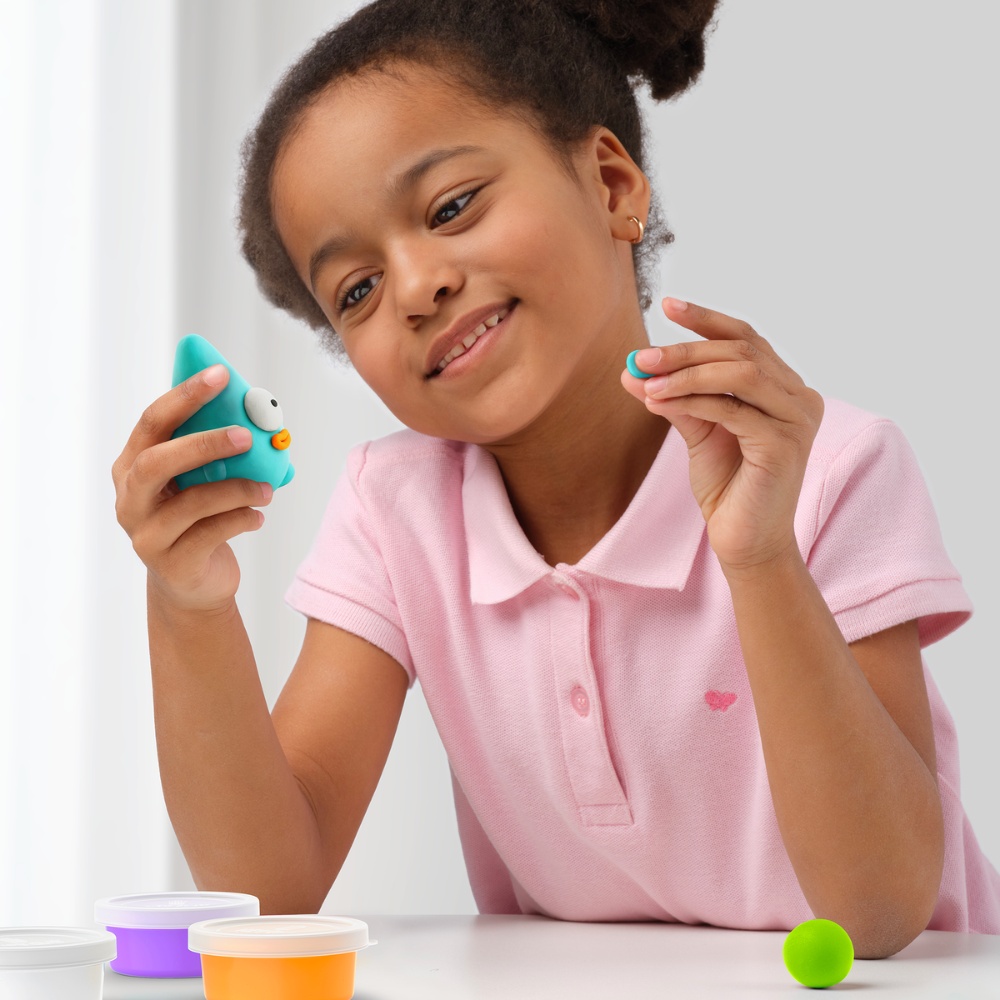 Hey Clay - Modelling Air-Dry Clay with Fun Interactive App - Poop Oops, 16 cans - Image 4