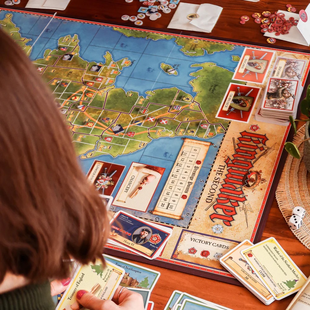 Gibsons - Kingmaker - The Royal Re-Launch - Board Game - Image 5