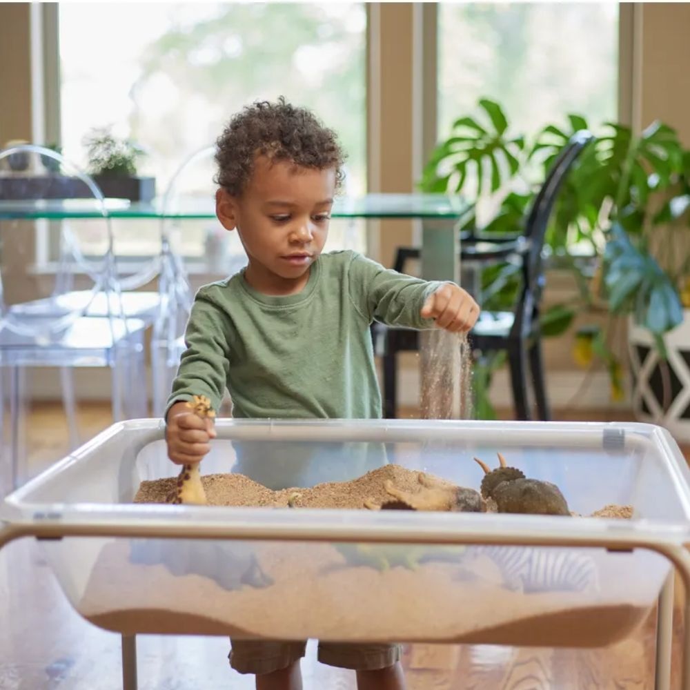 EDX Education - Sensory Tray With Stand - Sand & Water Messy Tray - Translucent - Image 4