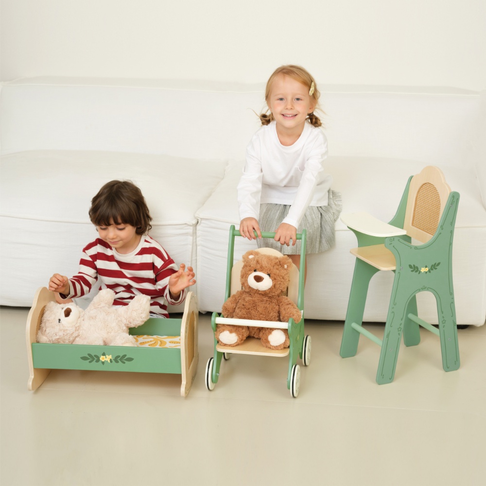 Classic World - Pretend & Play - Vintage Wooden Doll High Chair - Image 4