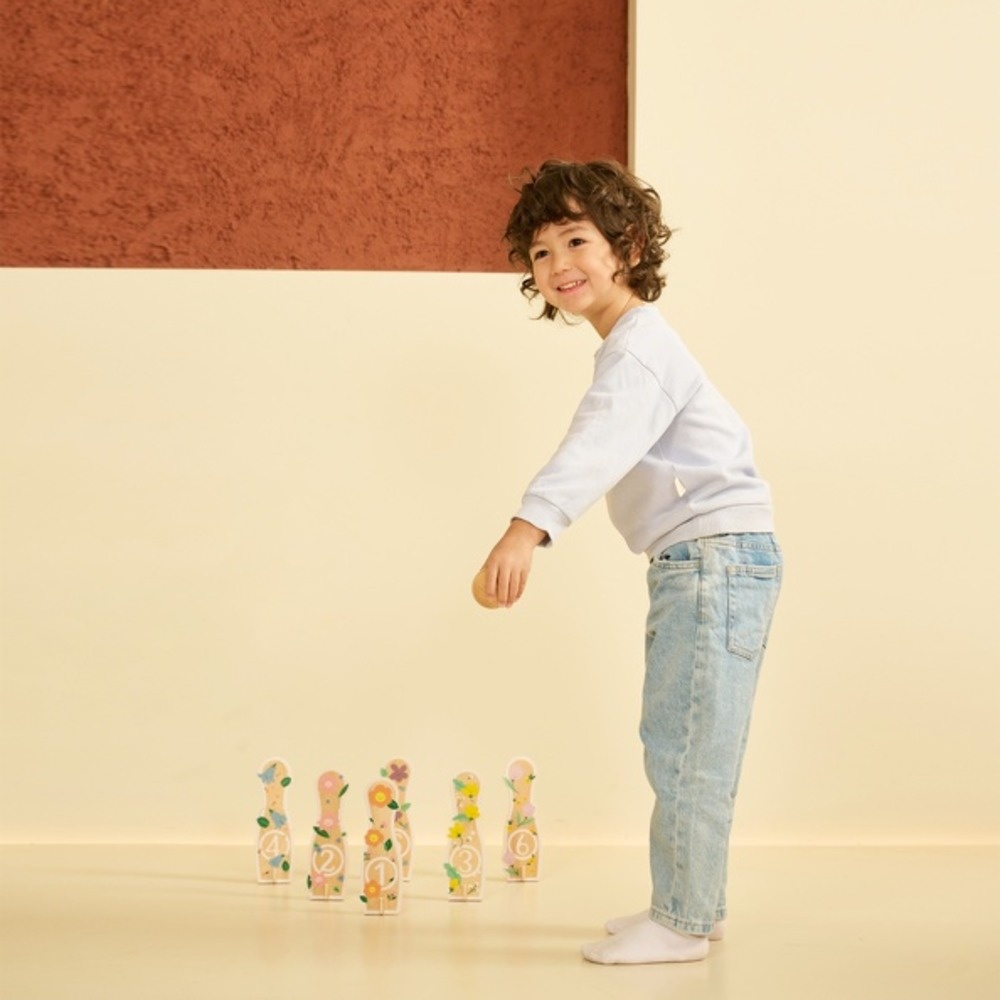 Classic World - Flower Bowling - Wooden Game - 14pcs - Image 2