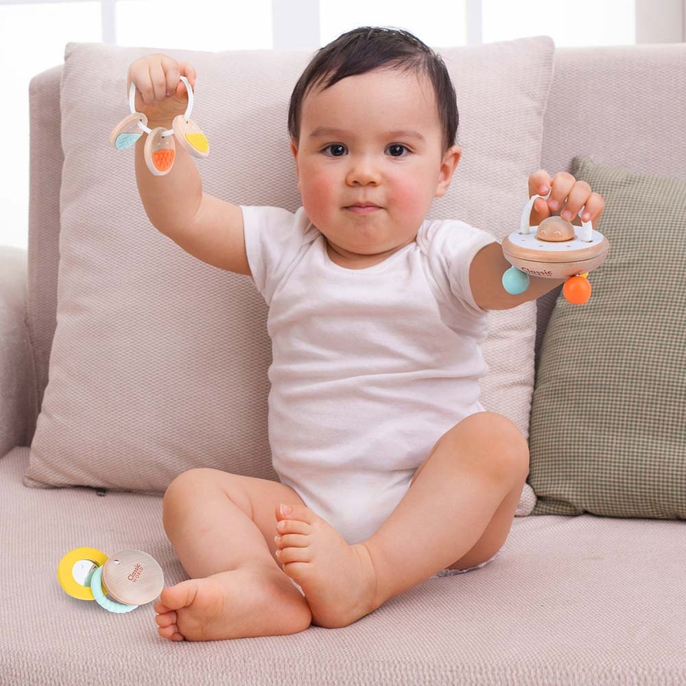 Classic World - UFO Baby Rattle - Image 2