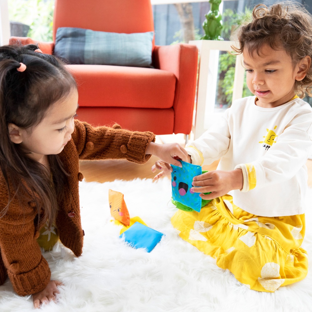 Educational Insights - My Feelings Bean Bags: Emotions SEL Toy - Image 4