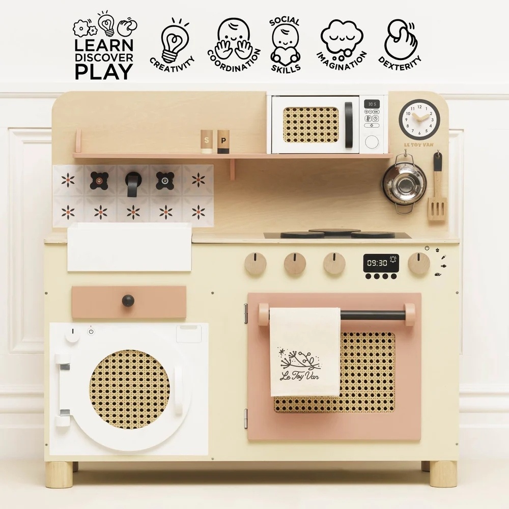 Le Toy Van - Family Size Rattan Wooden Play Kitchen - Image 3
