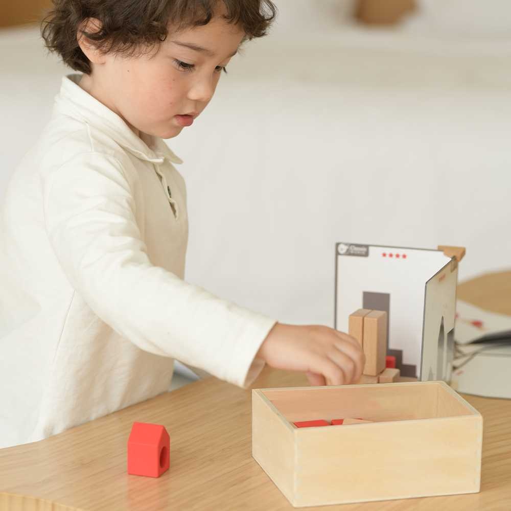 Classic World - Building Blocks - Spatial Thinking Game & Activity Cards - Image 2
