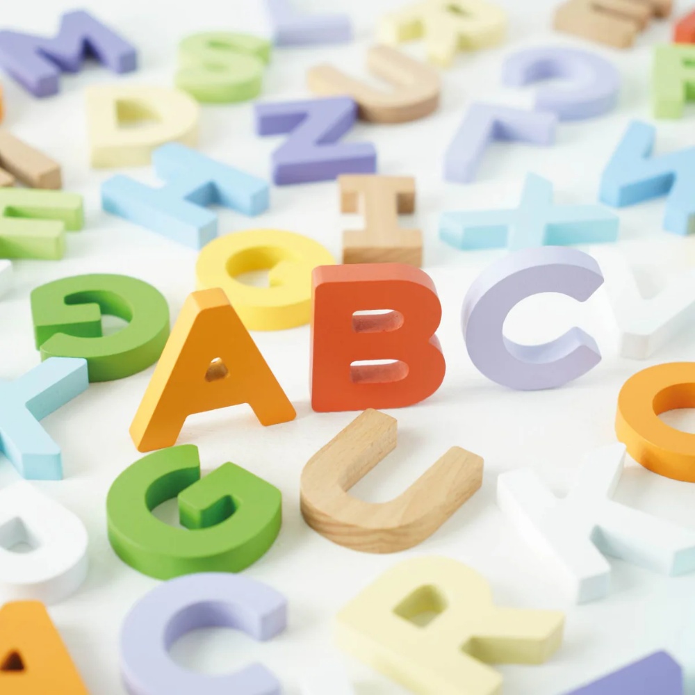 Le Toy Van - Wooden Alphabet Set & Bag - 60 Letters - Image 5