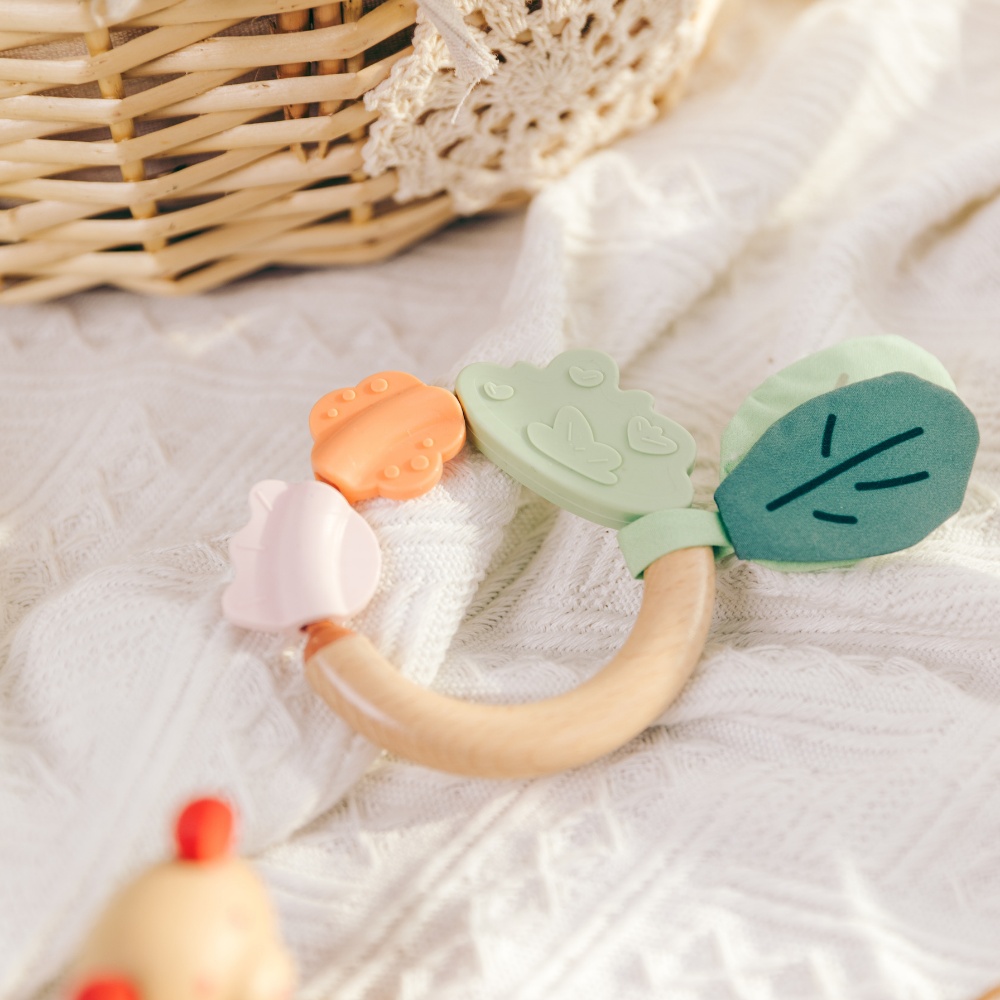 Classic World - Grass Sensory Baby Teether - Image 3