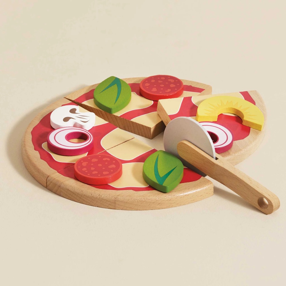 Le Toy Van - Wooden Pizza & Toppings with Slice Cutter - 13pcs - Image 2