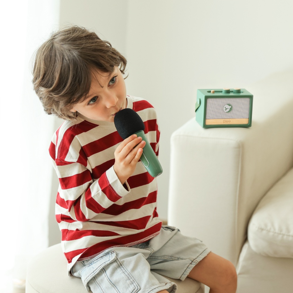 Classic World - Mini Retro Tunes Kids Karaoke Set with Bluetooth Speaker - Image 5