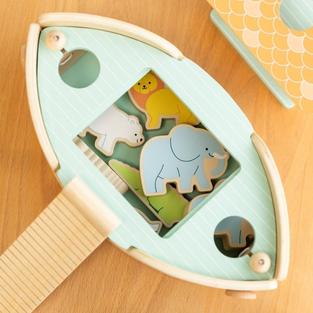 Classic World - Pretend & Play - Making Noah's Ark - Image 3