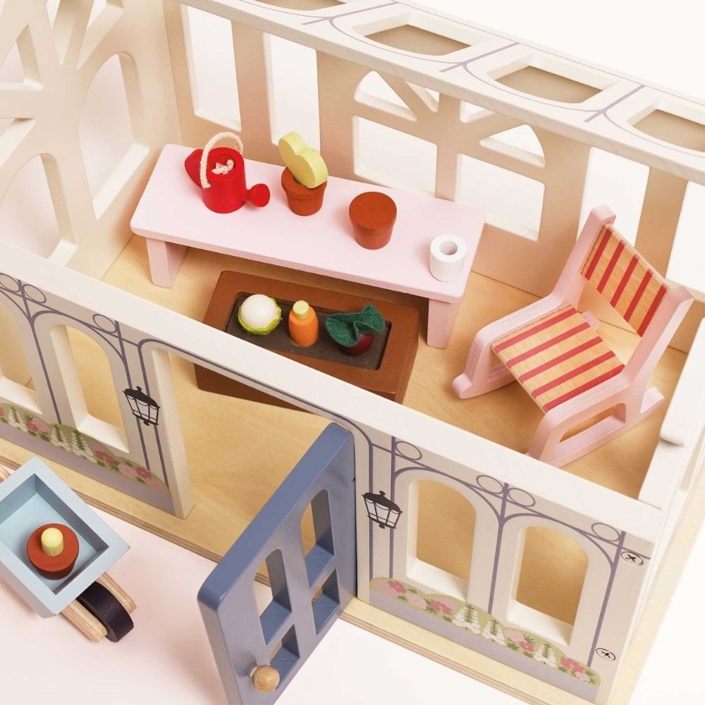 Le Toy Van - Dolls House Furniture: Conservatory - 5pcs - Image 4