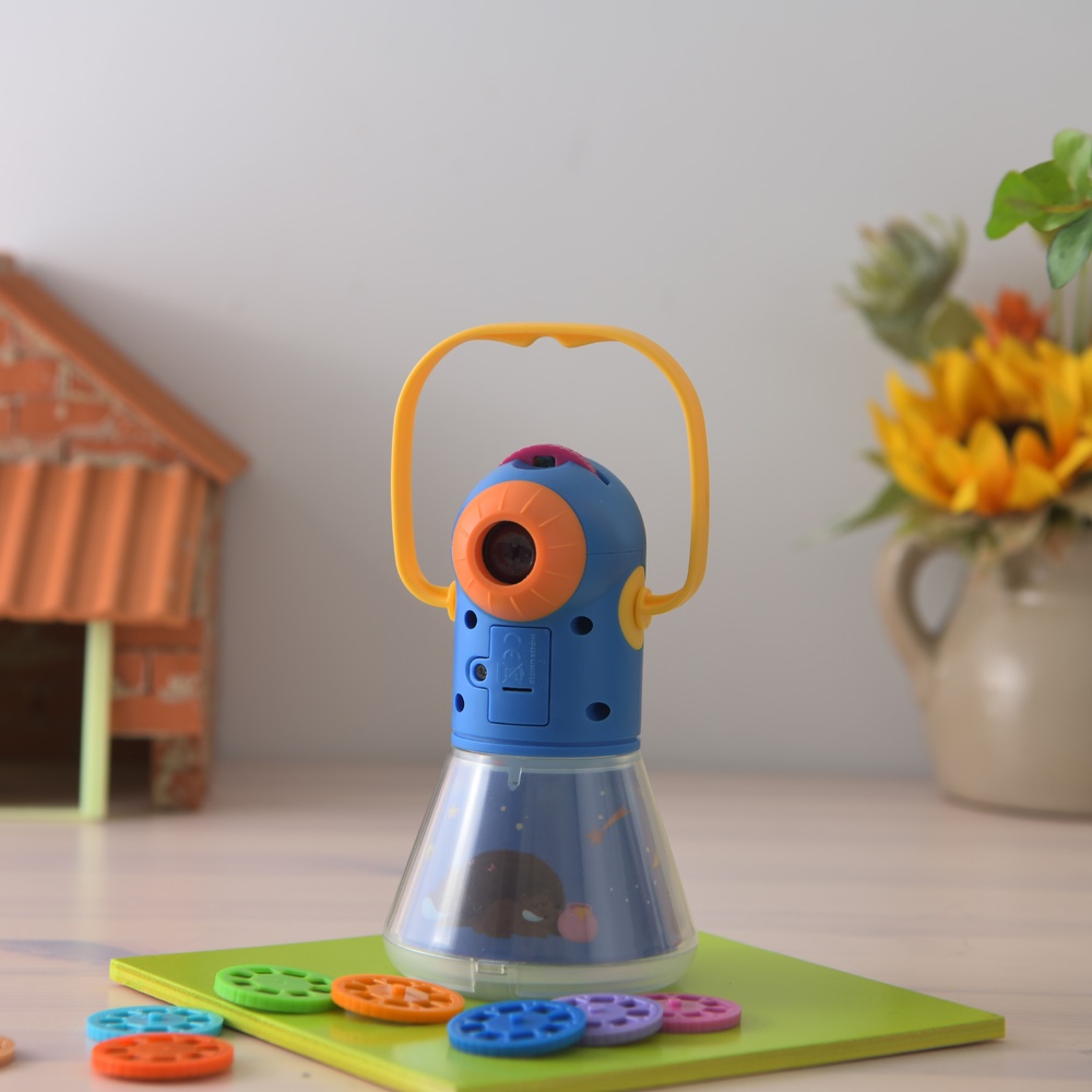 Mideer - Children's Storybook Torch with 12 Stories - Image 5