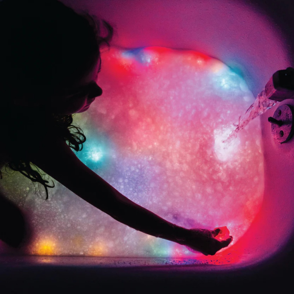 Glo Pals - Water Activated Light-Up Sensory Toys - Sammy - Image 3