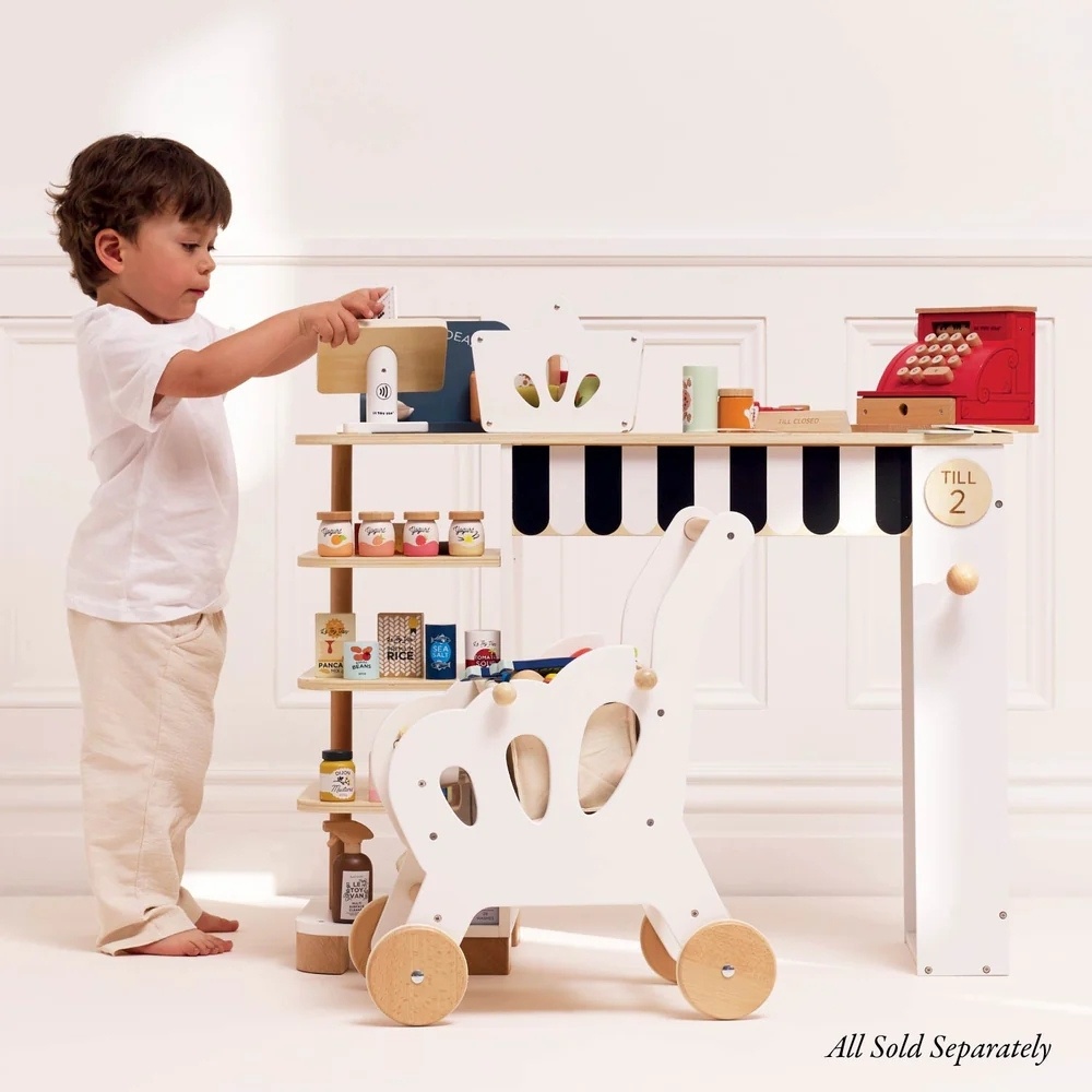 Le Toy Van - Wooden Groceries Set, Shopping Basket and Scanner - 13pcs - Image 5