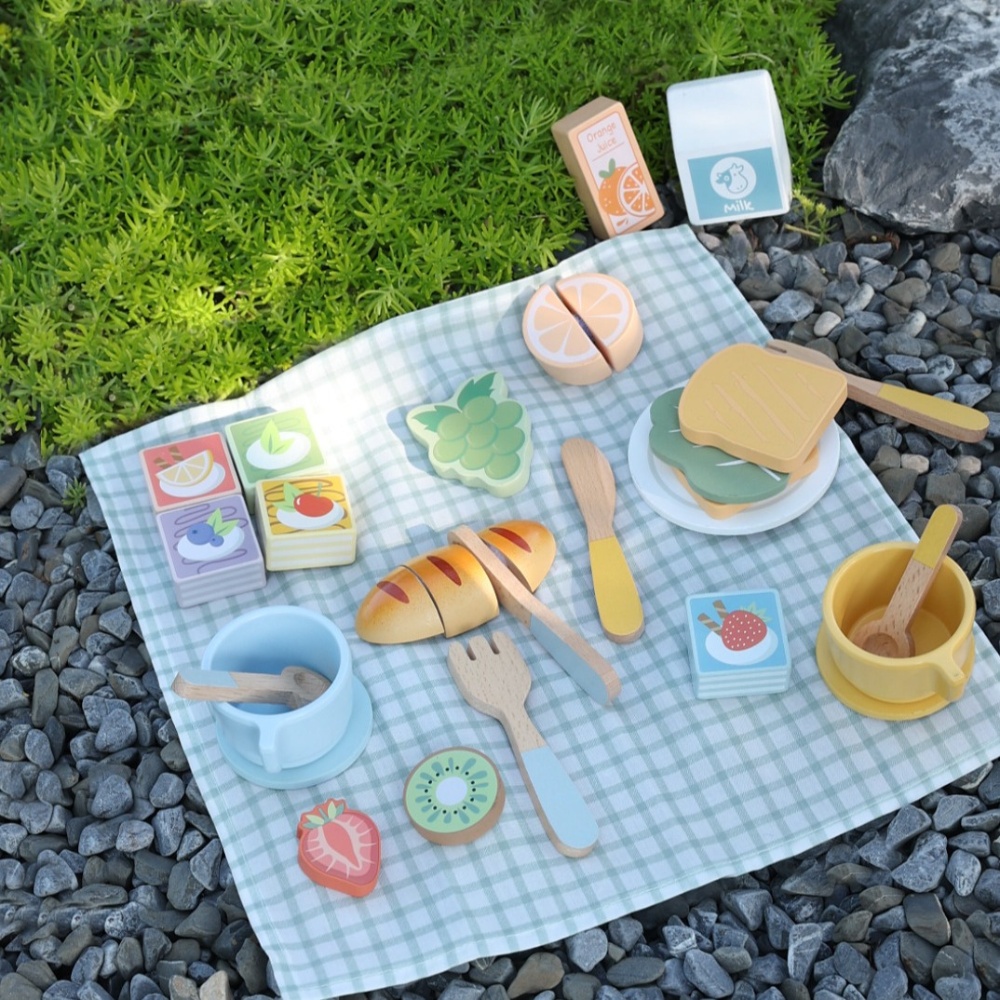 TookyToy - Picnic Basket Set & Play Food - 31pcs - Image 2