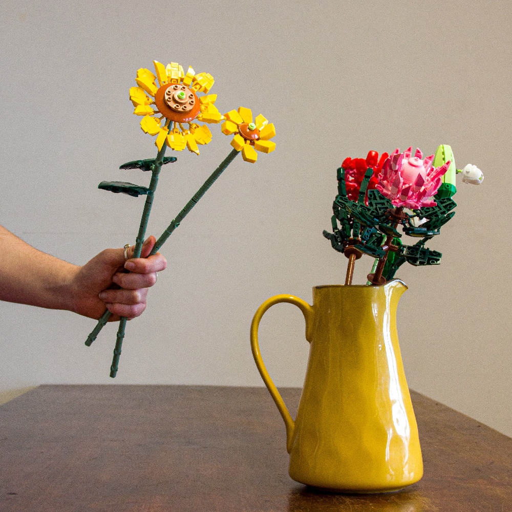 Sluban Building Set: Pleyerid - Flowers - Sunflower - 251pcs - Image 2