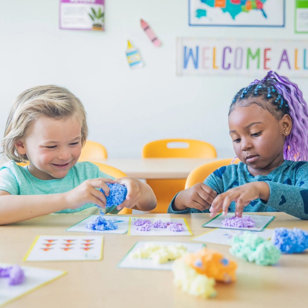 Educational Insights - Playfoam® Sensory Dough - Shape & Learn Numbers Set - Image 2
