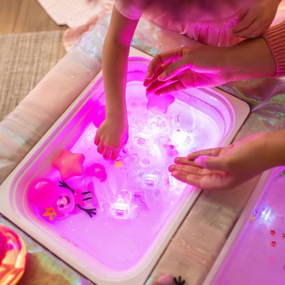 Glo Pals - Water Activated Light-Up Sensory Toys - Princess Ida (4 Pack) - Image 6