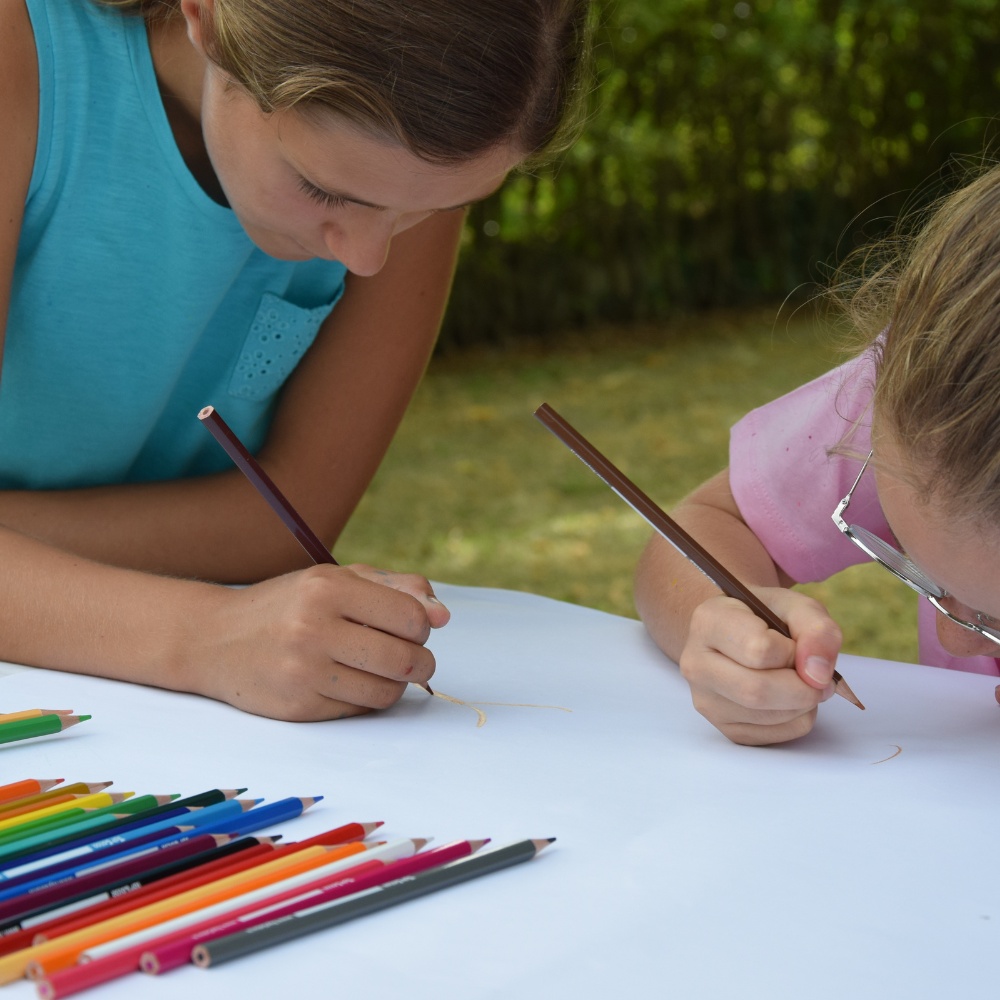 Toy Color - Junior Hexagonal Coloured Pencils - 3mm Lead Jar - 12 Colours - 84pcs - Image 2