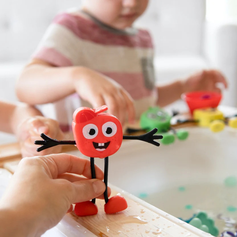 Glo Pals - Water Activated Light-Up Sensory Toys - Sammy - Image 7