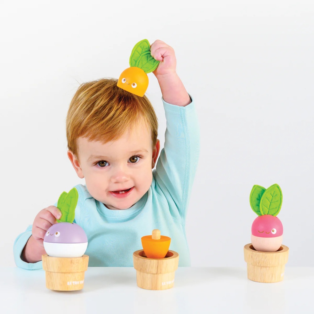 Le Toy Van - Wooden Stacking Veggies - 9pcs - Image 6