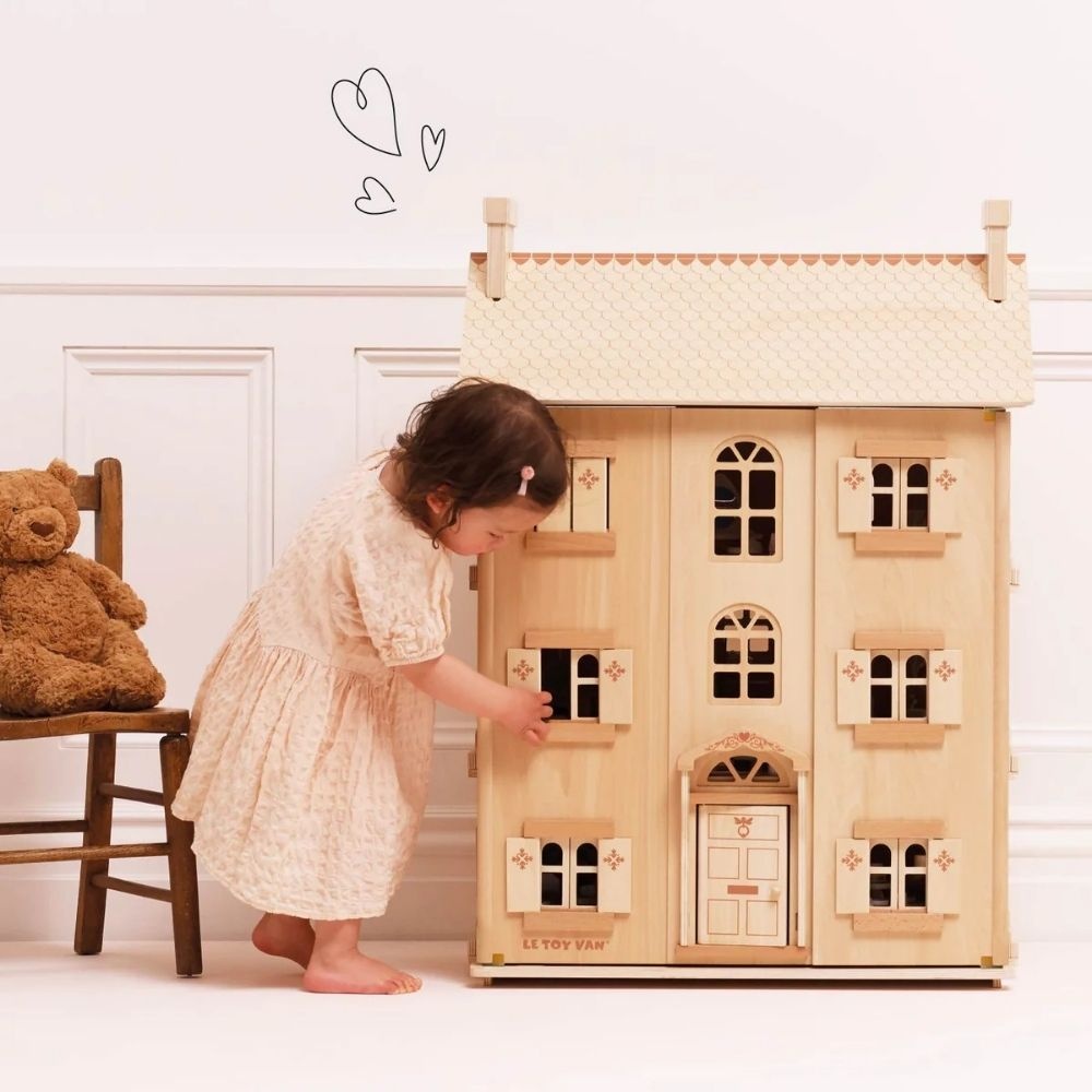 Le Toy Van - The Grand Natural Wood Dolls House - Image 2