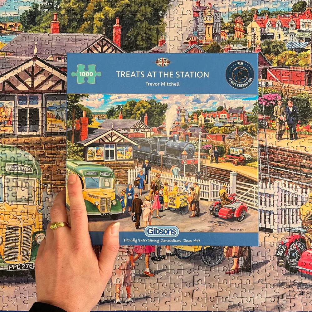 Gibsons - Treats at the Station - 1000 Piece Jigsaw Puzzle - Image 3