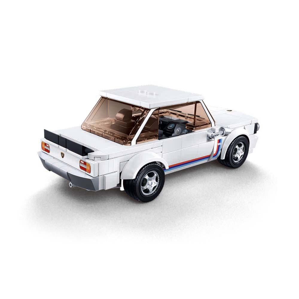 Sluban Building Set: Model Bricks - 2002S Classic Car - 277pcs - Image 4